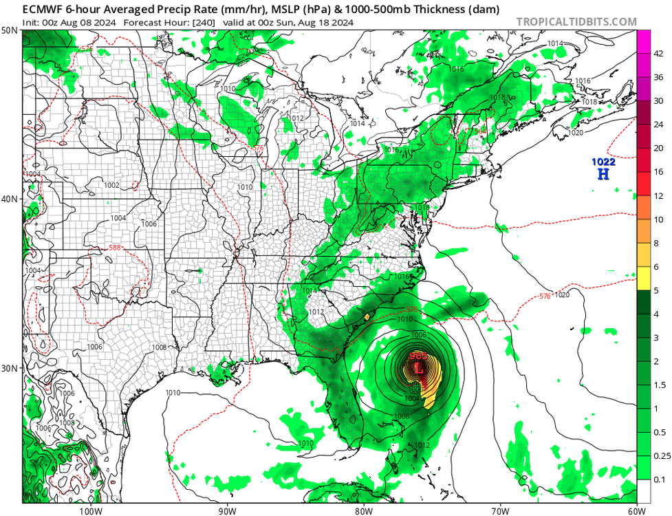 ecmwf_mslp_pcpn_eus_64.png