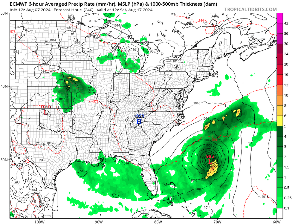 ecmwf_mslp_pcpn_eus_64.png