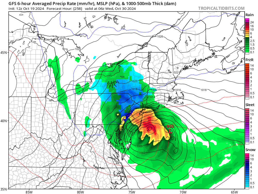 gfs_mslp_pcpn_frzn_neus_43.png