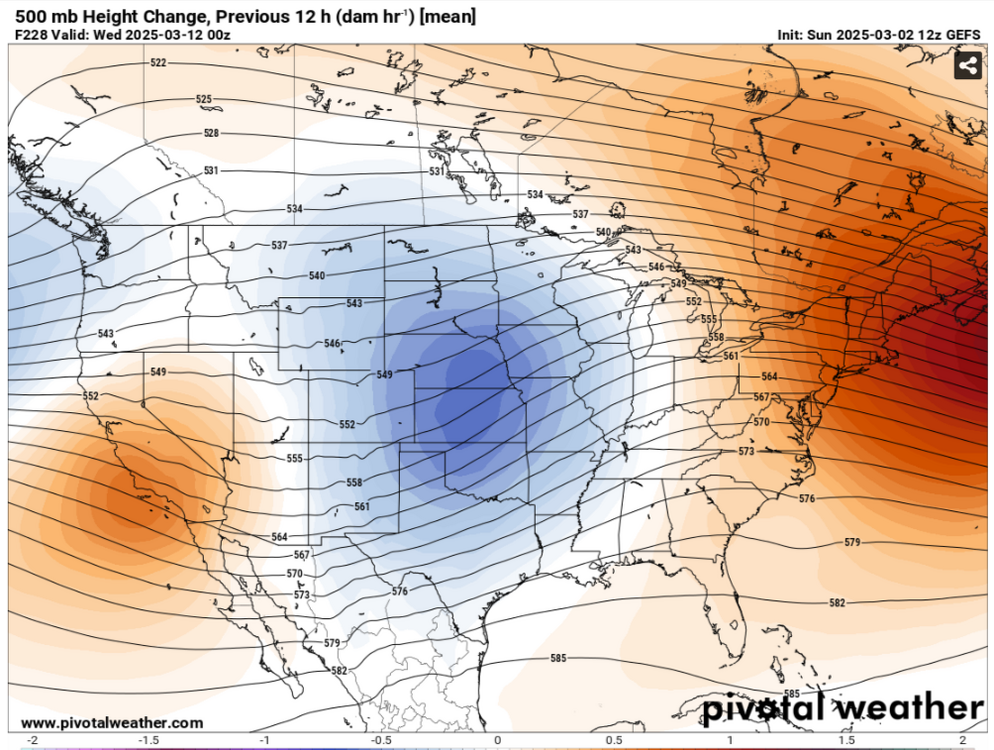 Models-GEFS-—-Pivotal-Weather-03-02-2025_11_46_AM.png